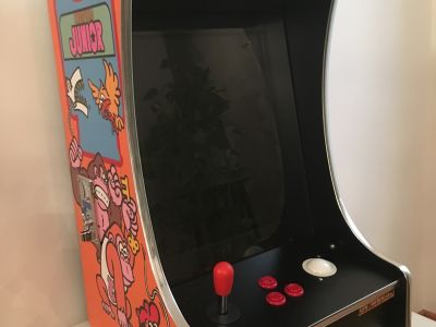 Classic-Spieltisch mit 60 Spielen aus den 80/90 Jahren